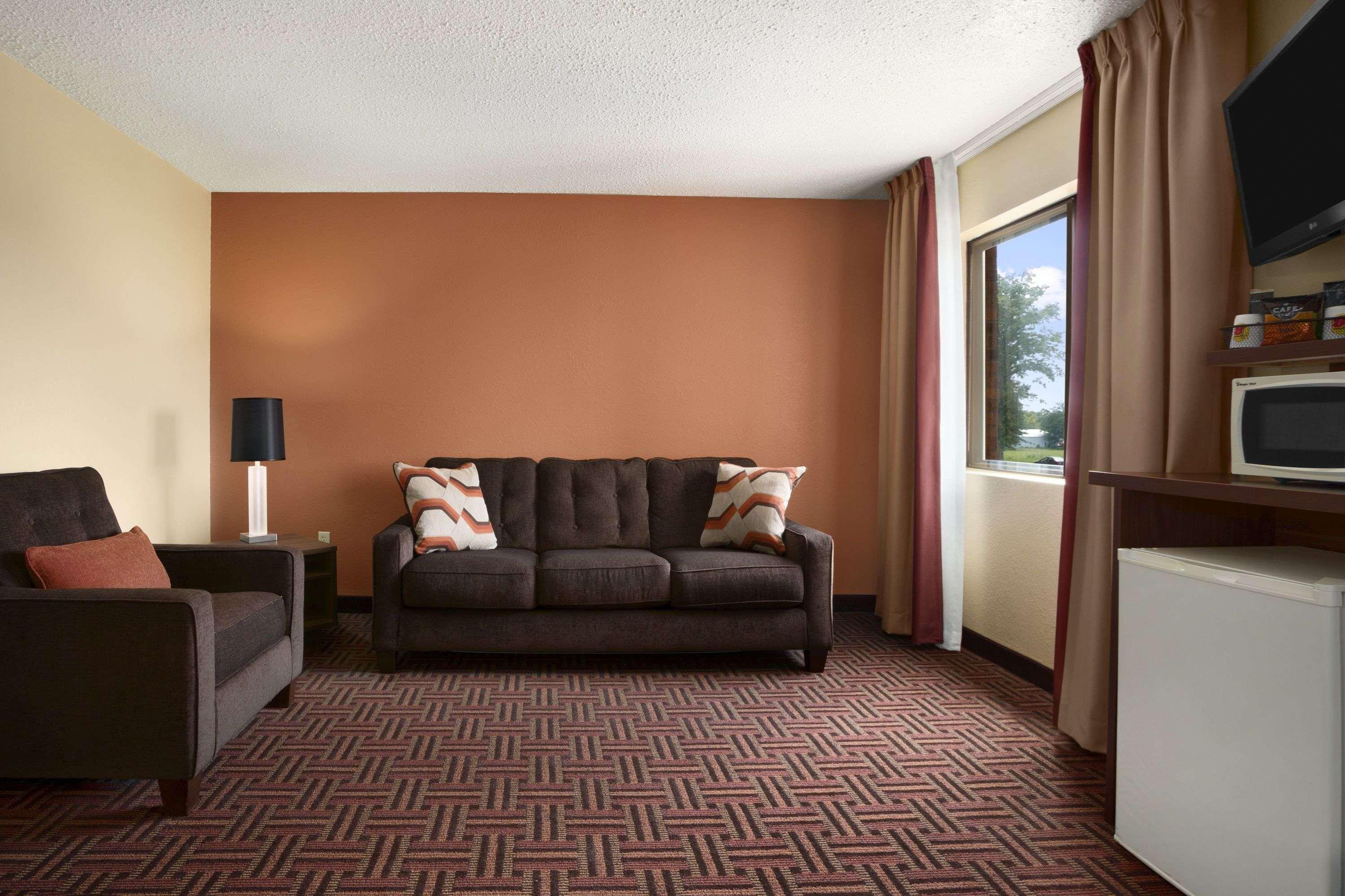 Super 8 By Wyndham Marion Motel Dış mekan fotoğraf